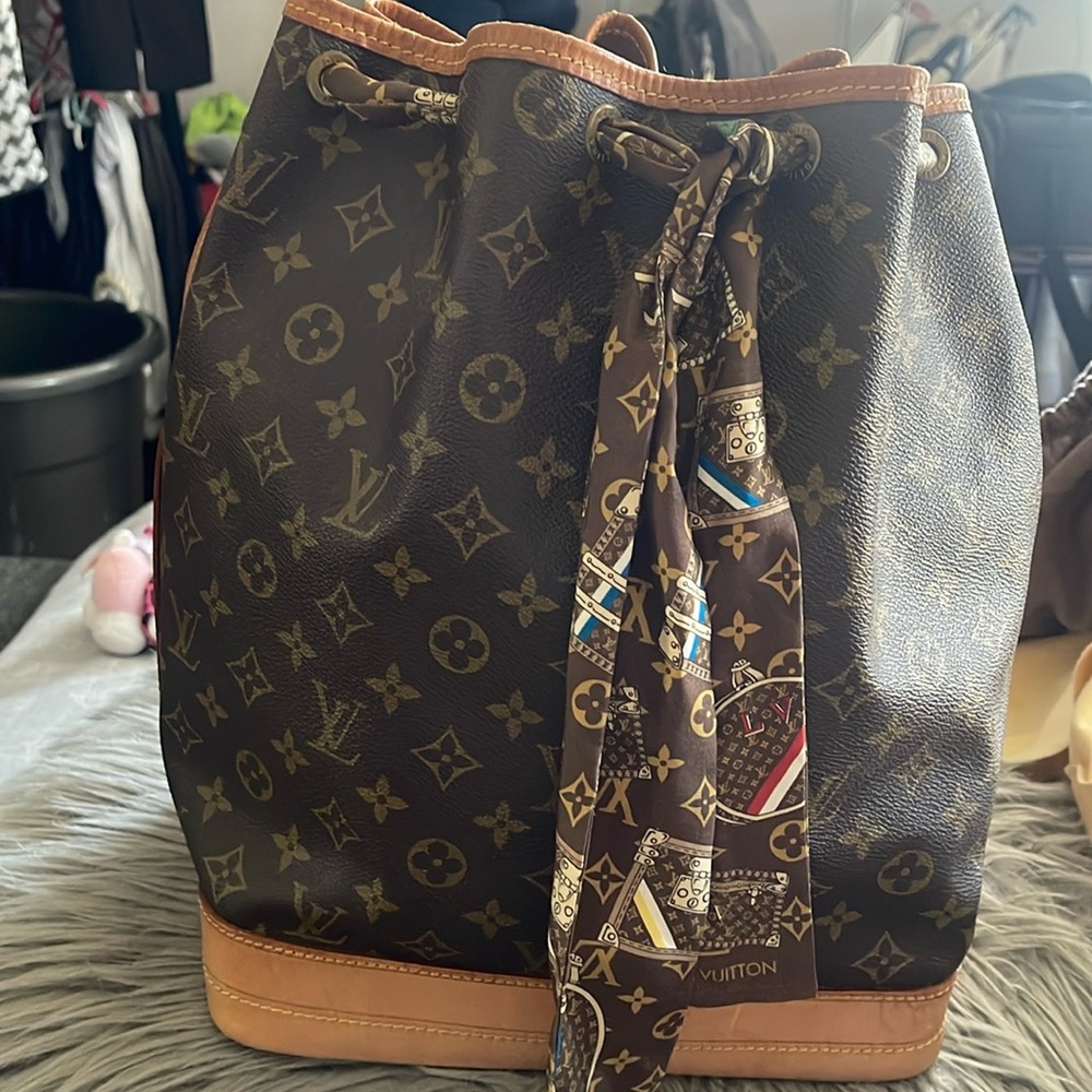 LV Noe